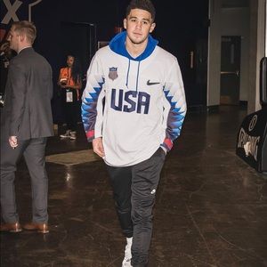 Meet your Posher, Luis